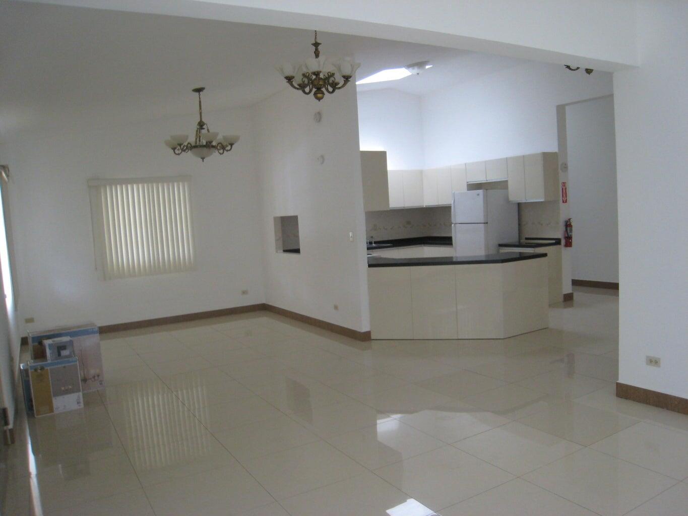 170 GAYINERO Road