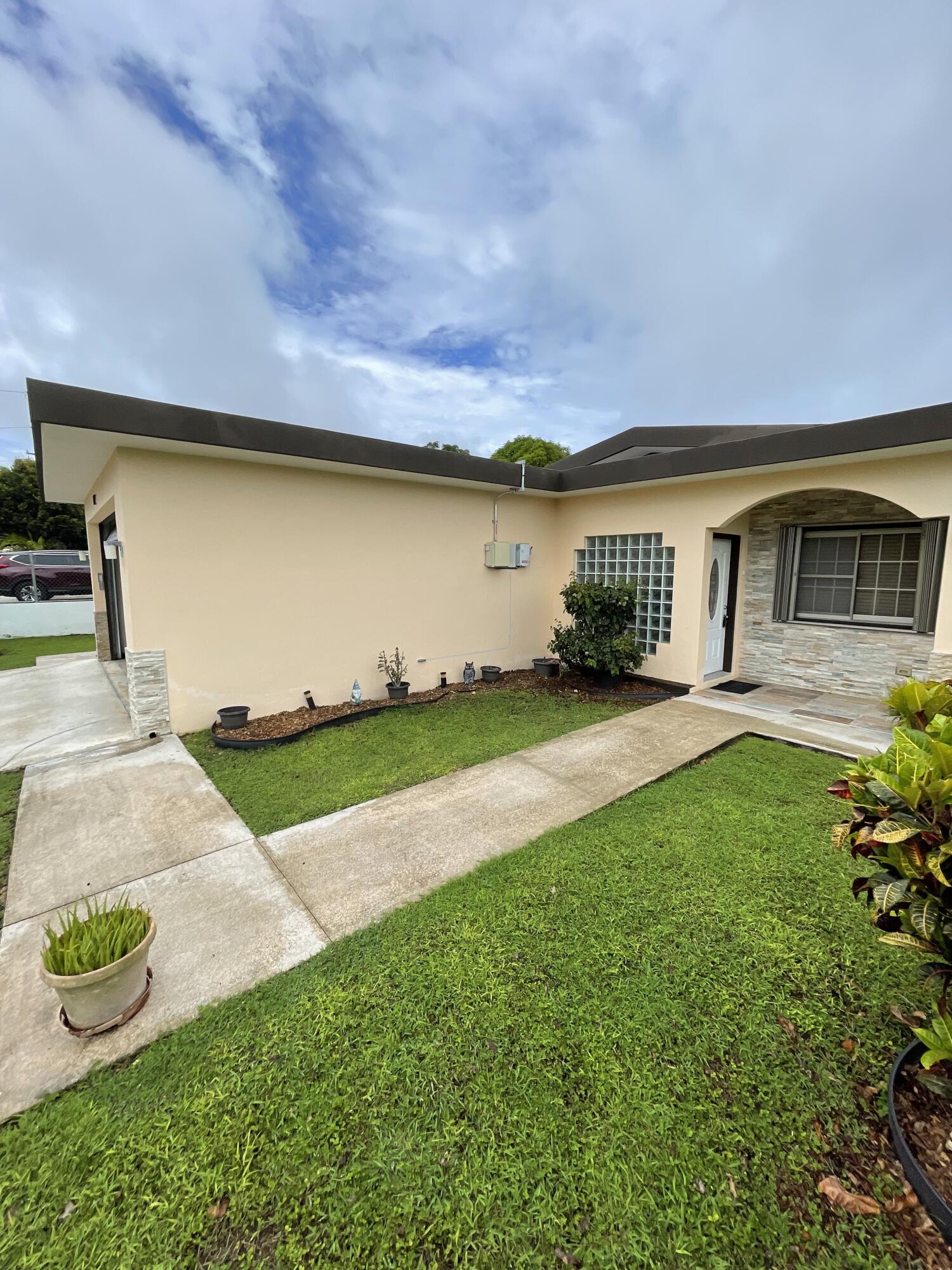 197 Pinate Place
