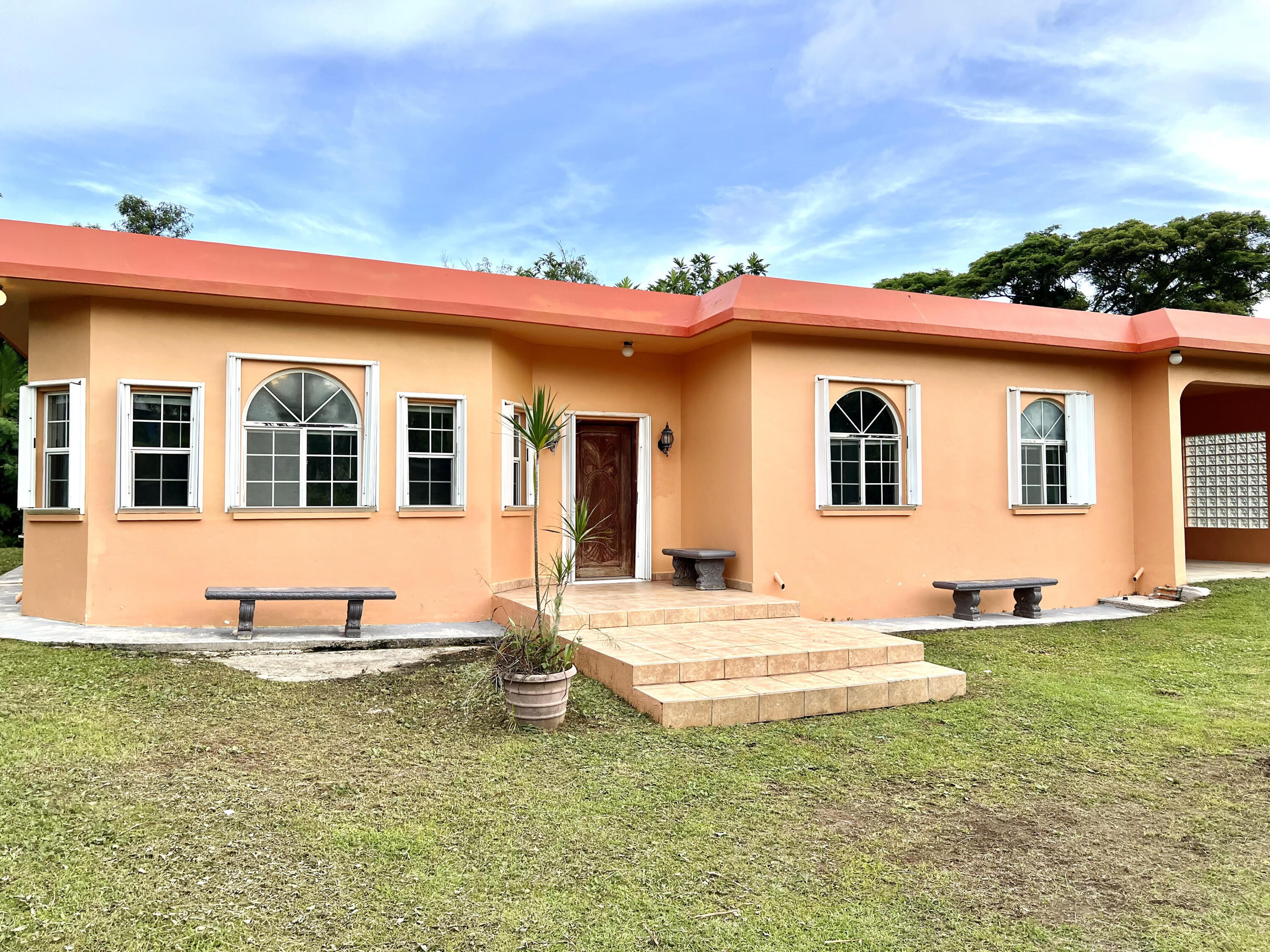 234K Chalan Canton Ladera