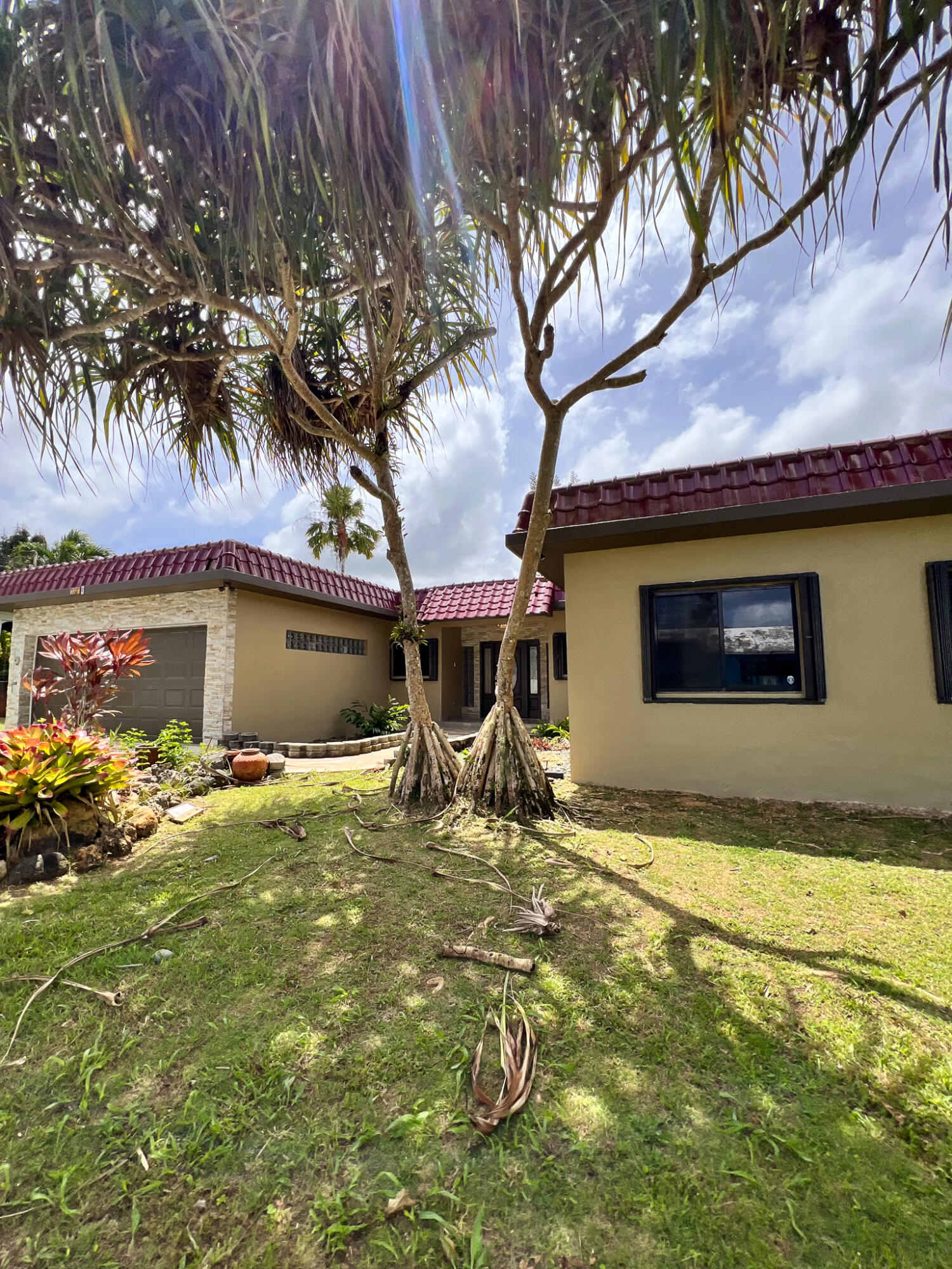 151 Pasaderun Golf View