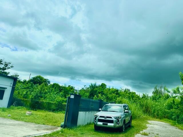 Lot 8. Blk 2, Tract 1049
