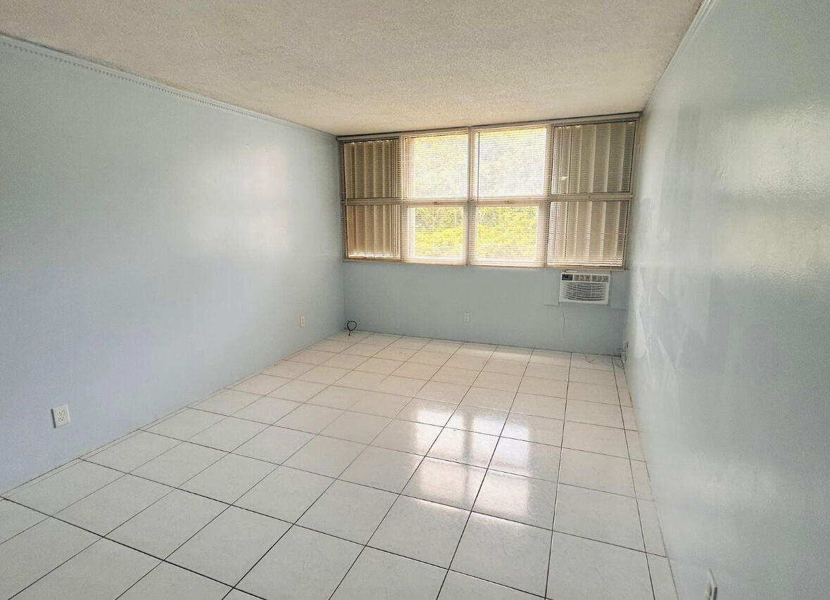 177 Mall Street C501