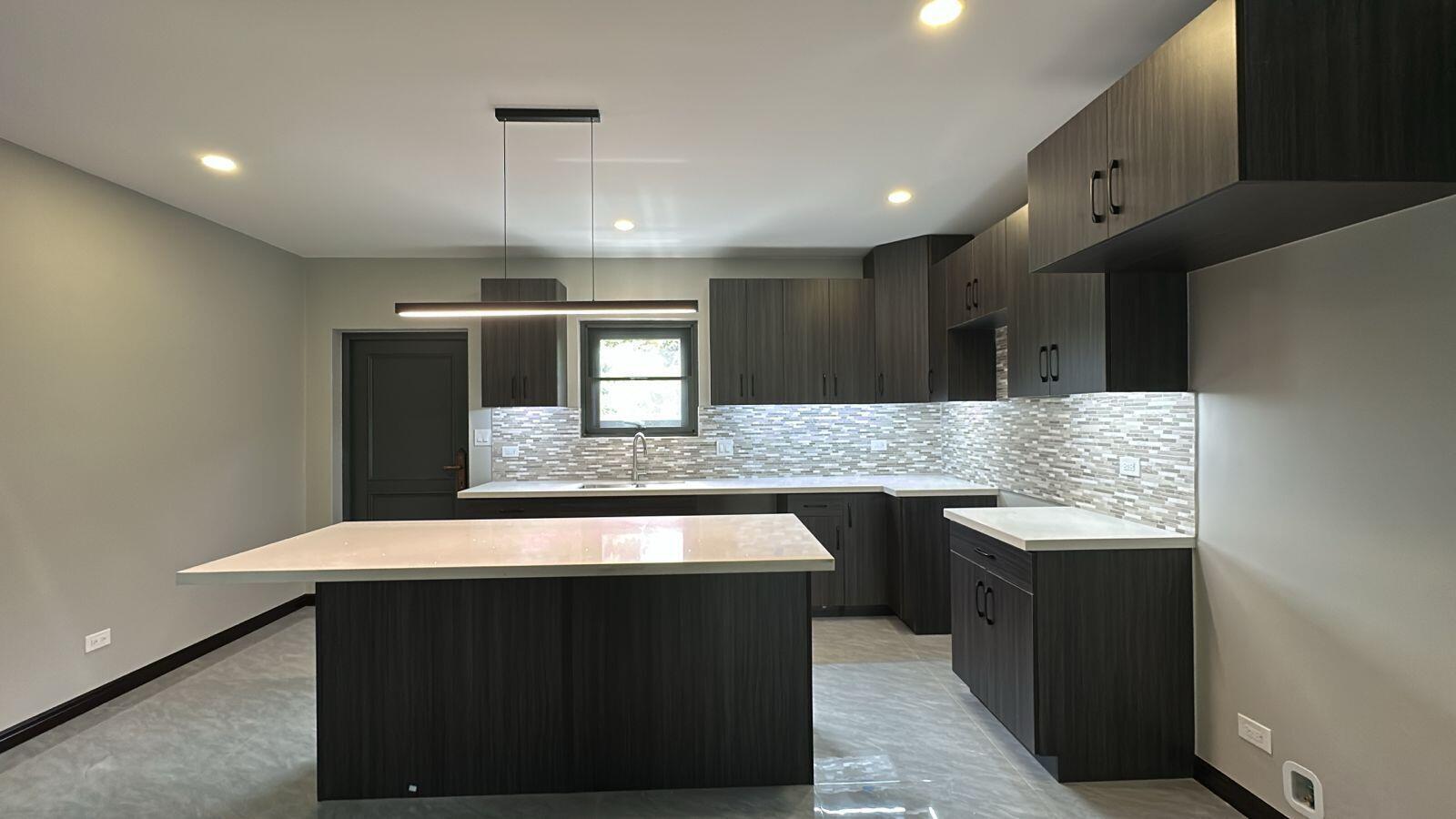 282 Westbrook