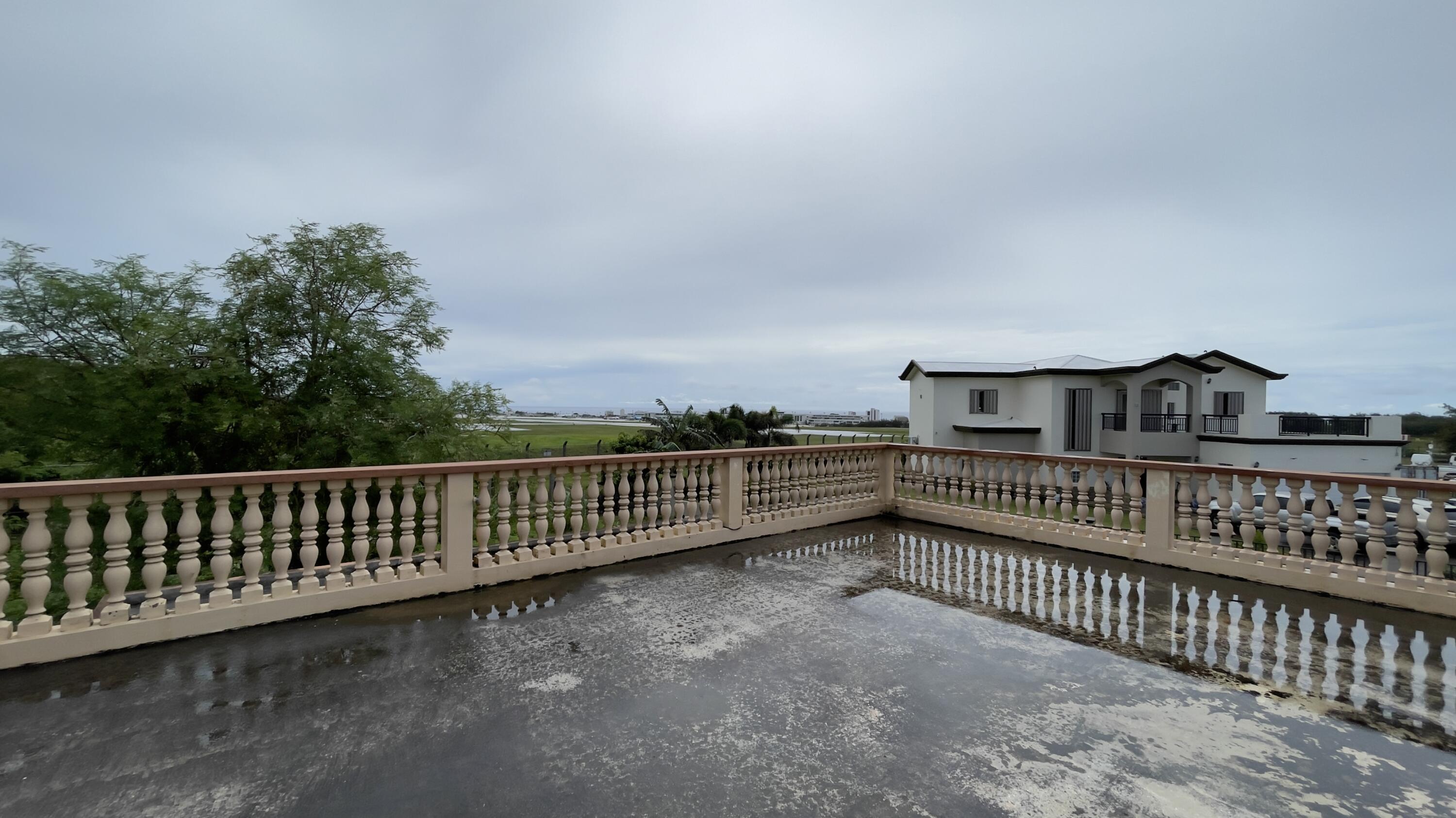168 Papaya Lane