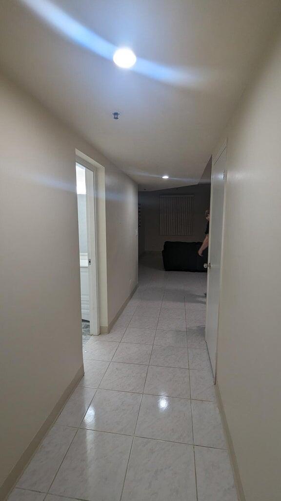 250 Elugio Street B32