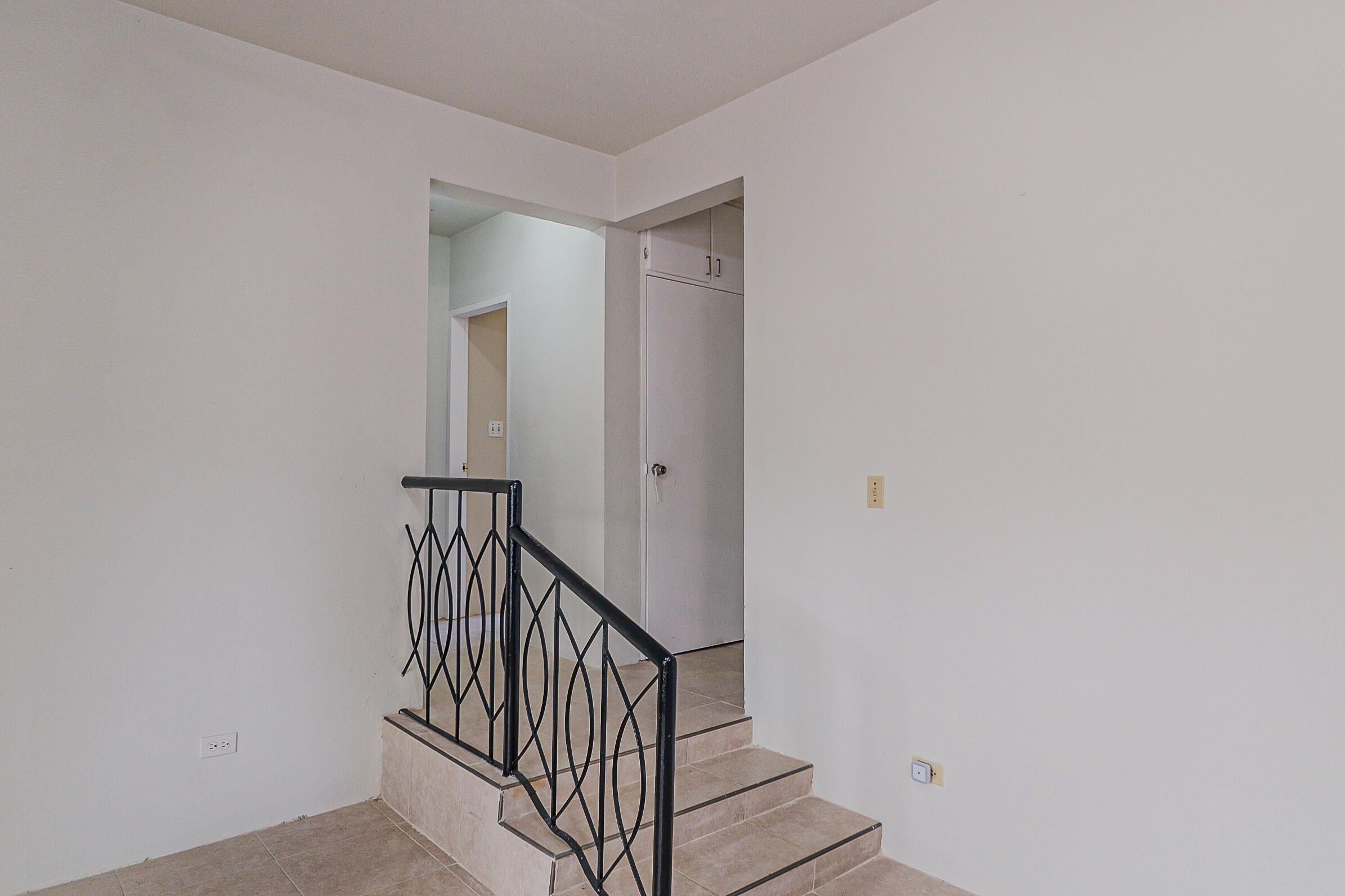 127 Jose T. Pangelinan Street