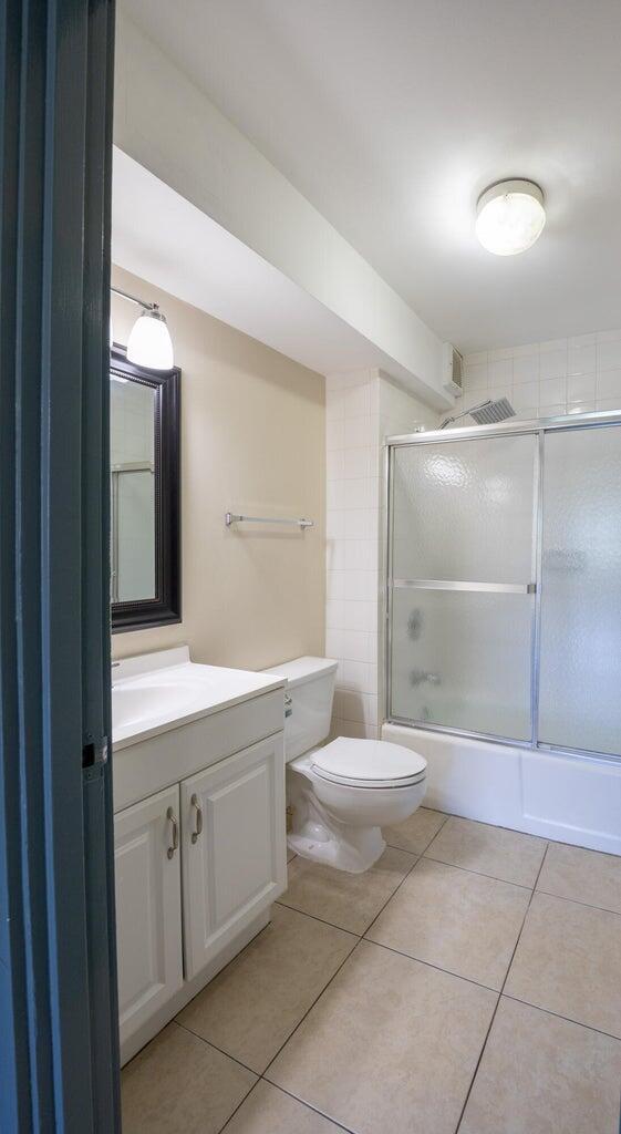 241 Condo Ln 208