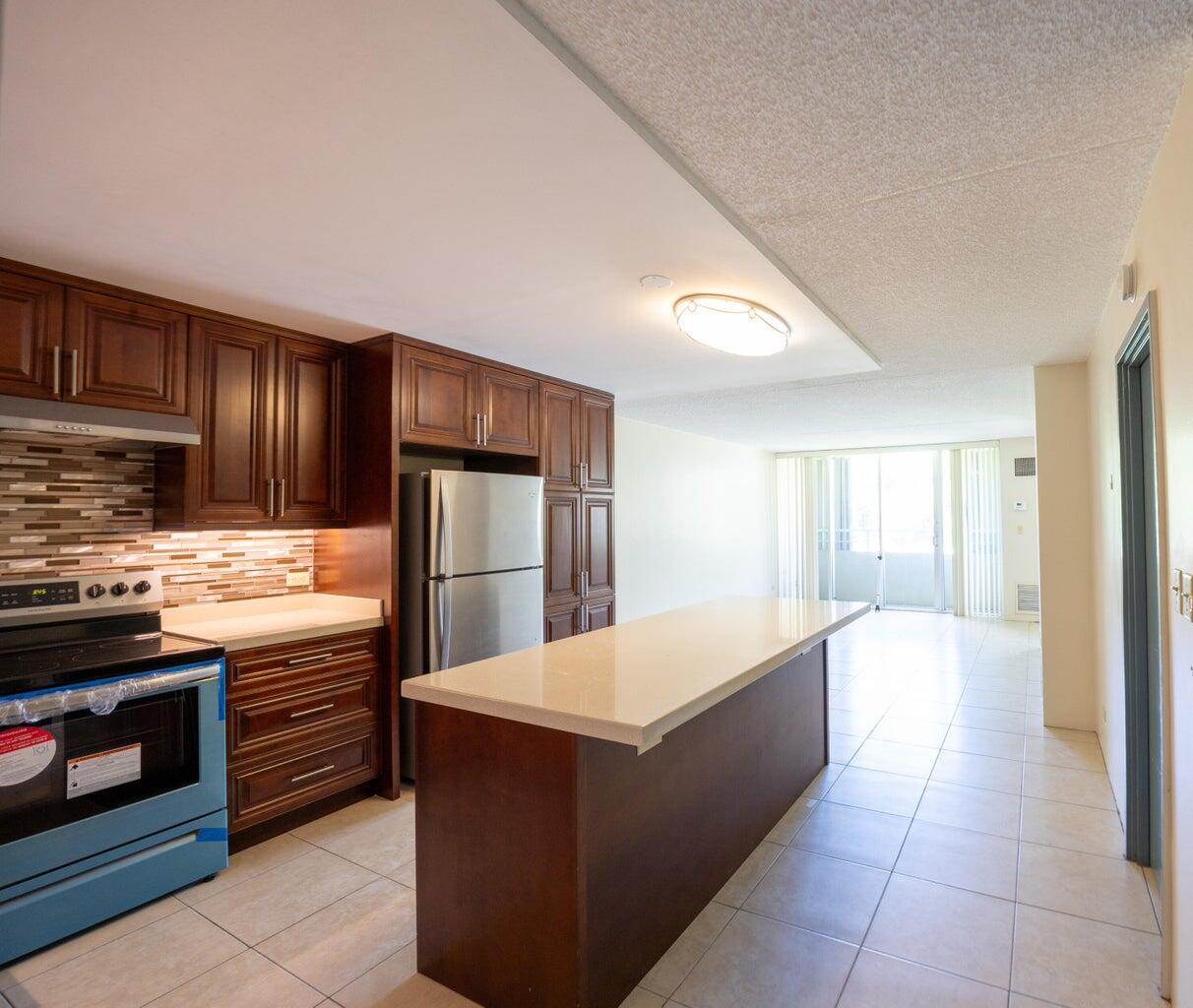 241 Condo Ln 208