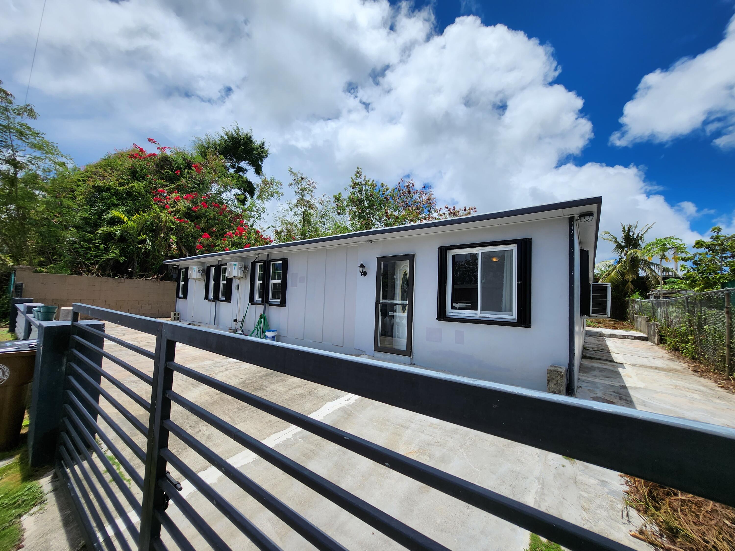 200 Dona Lane