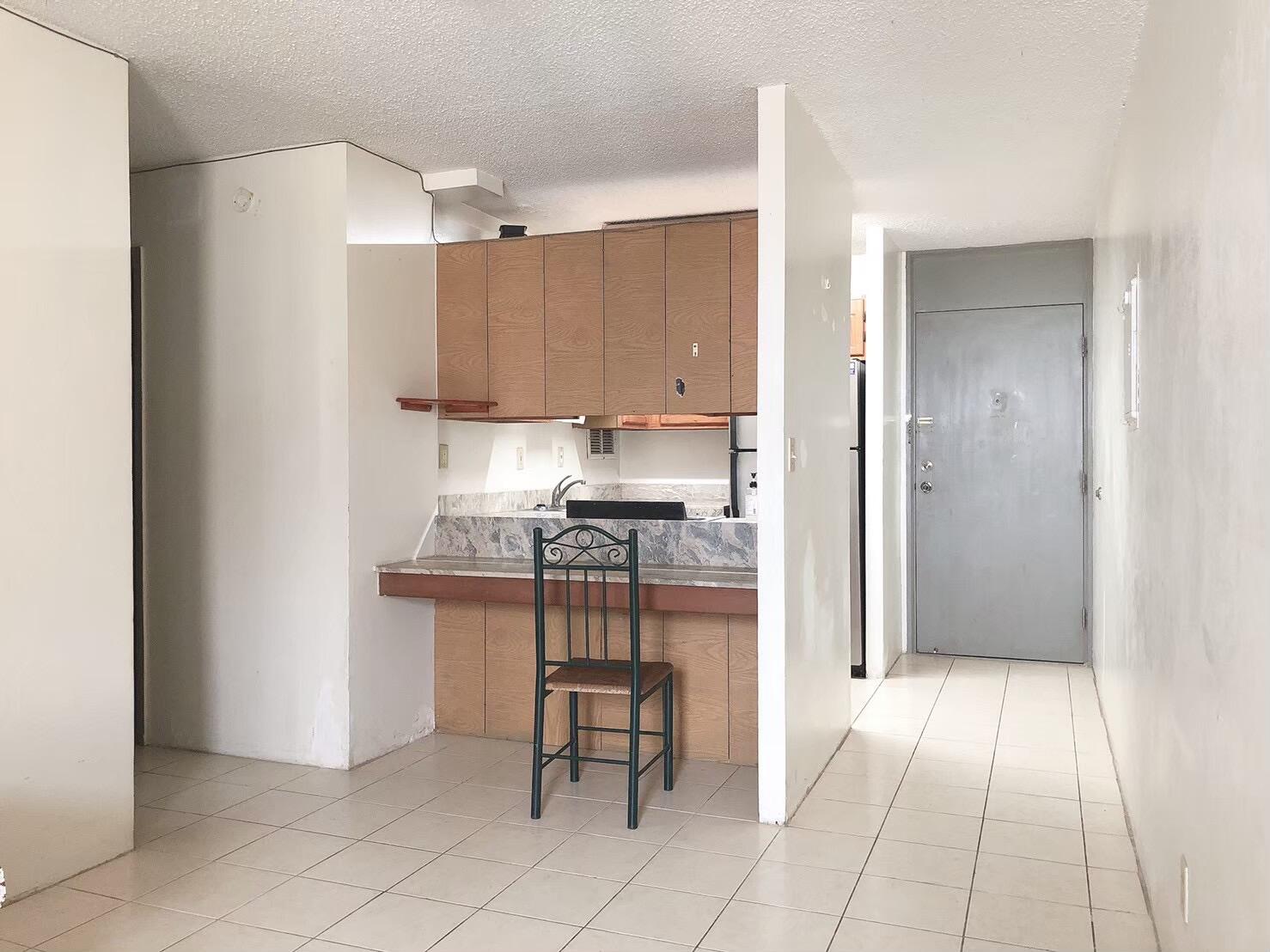 177 Mall St b811