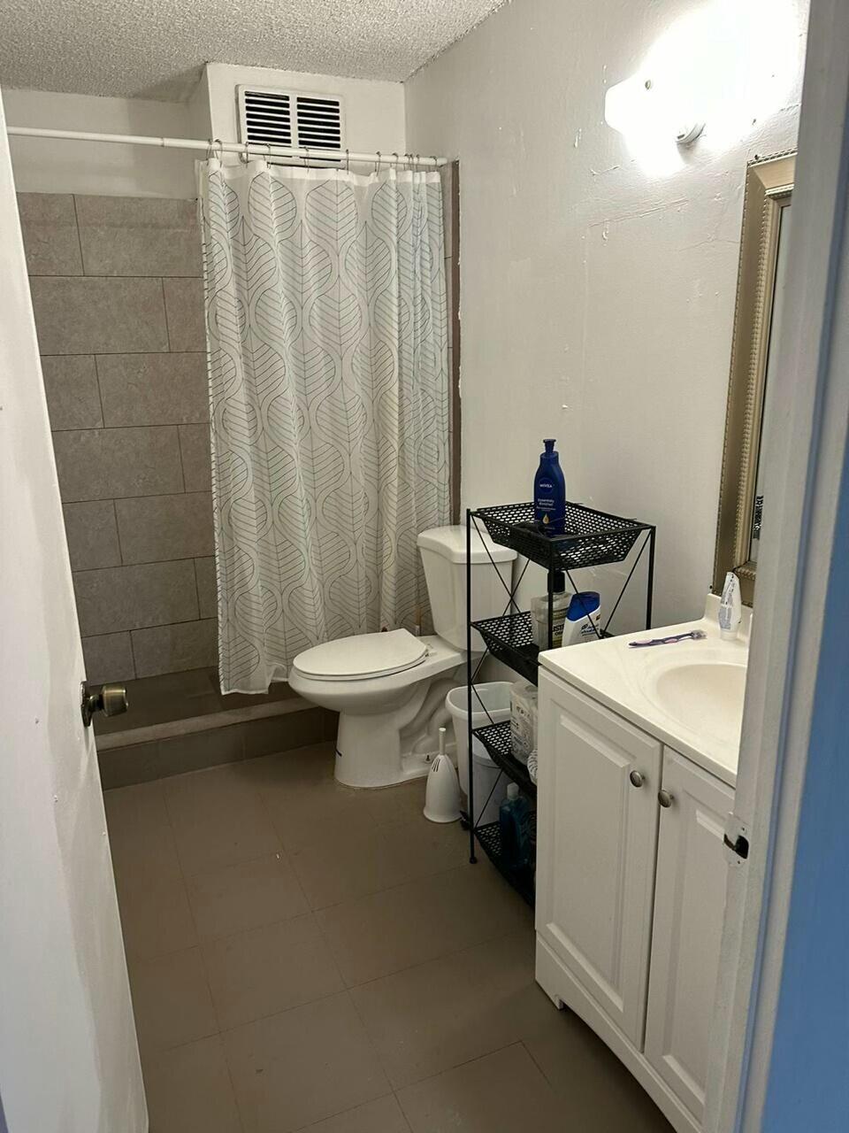 Washington Drive B307