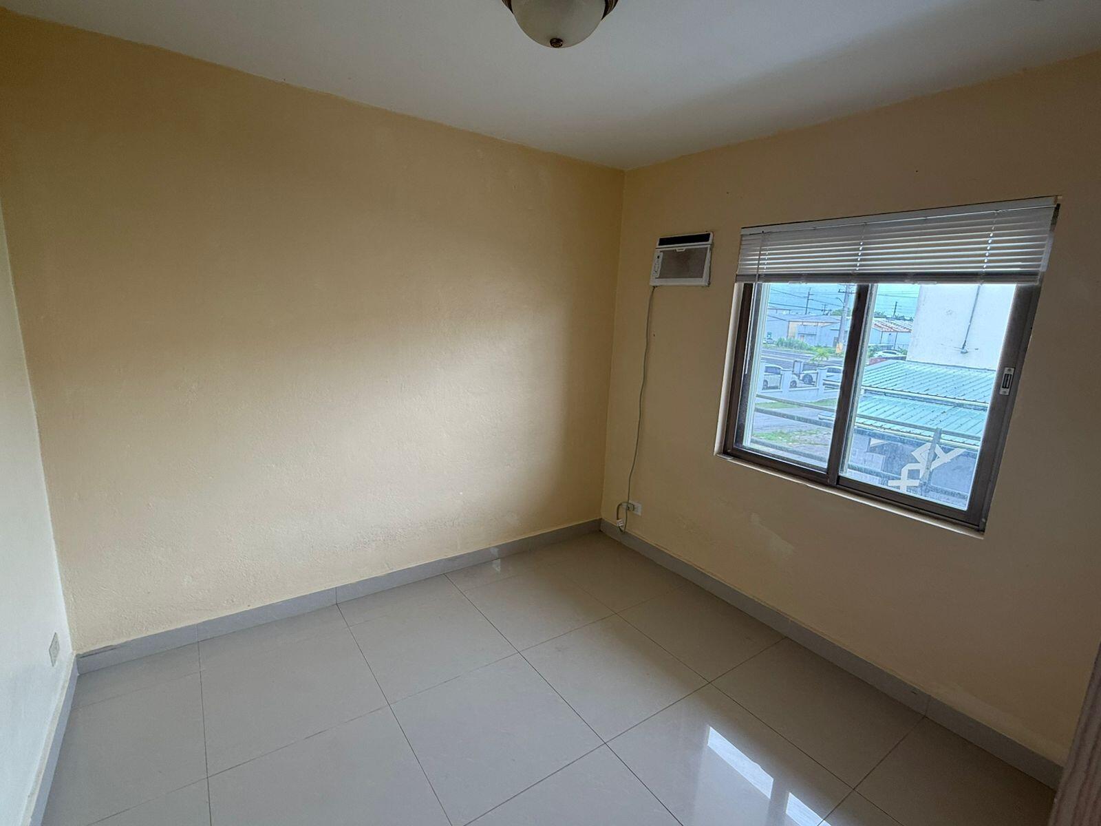 Perez (Yang Apartment) Lane #8