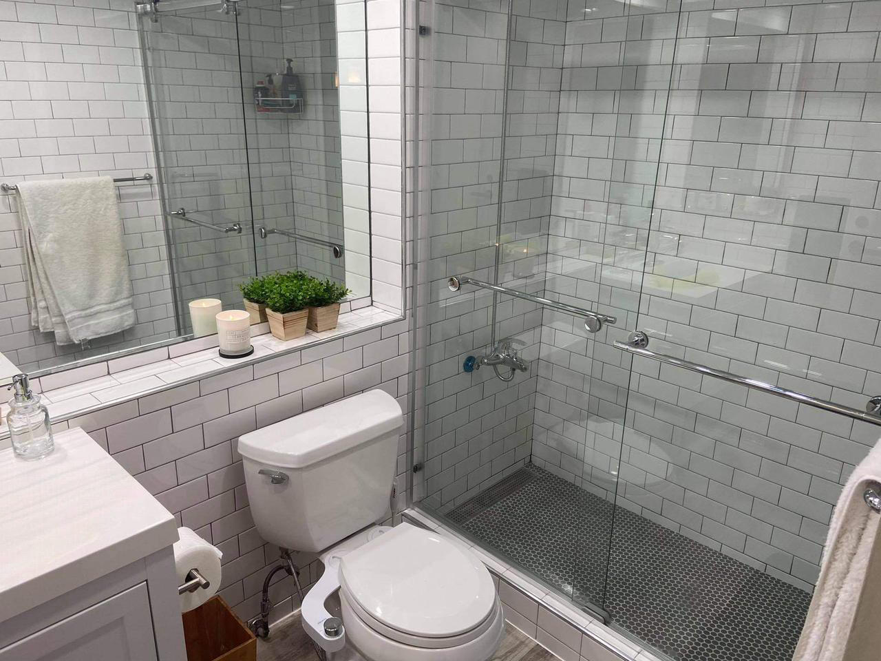 162 Western Blvd Apt 208