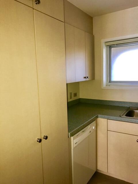Condo Lane(Alipang Cove) 623