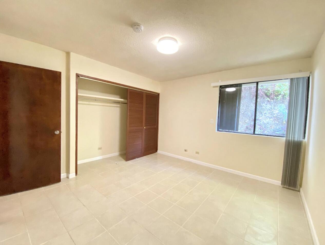 198 Perez Way F78