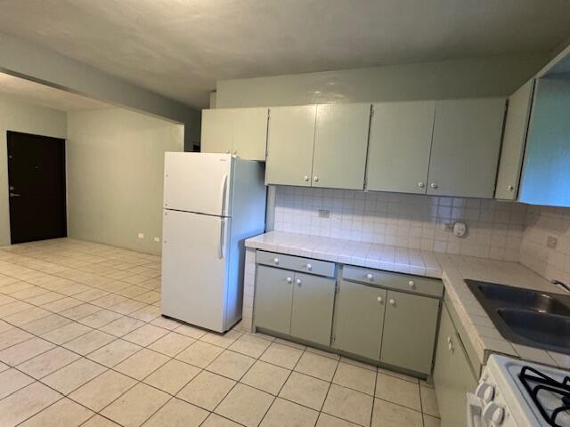 445A Sgt. E. Cruz Street B