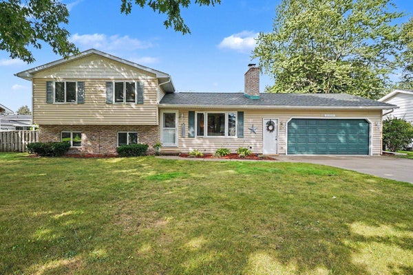 3954 BUSH DR, BAY CITY, MI 48706 - Image 0d942463bfb99dee7d53cb070f814af7/1111254661