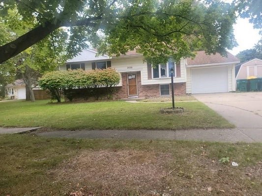 3026 YORKSHIRE DR, BAY CITY, MI 48706 - Image 170f05407cff4beb19caa30c1d850714/1543630765
