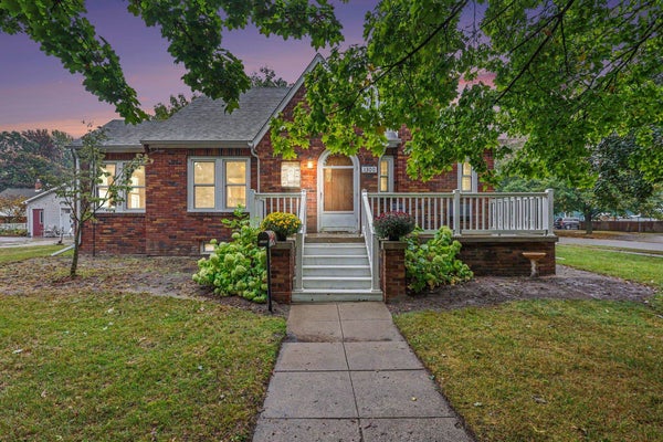 1300 DUNBAR ST, ESSEXVILLE, MI 48732 - Image 3ca392636fa4046b25c2e7ed6de5699d/2017657371