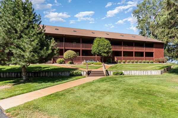331 LAKEVIEW UNIT 8, PORT AUSTIN, MI 48467 - Image 8a7649ec229241dc24d4bf59d1b69a9b/1700031724