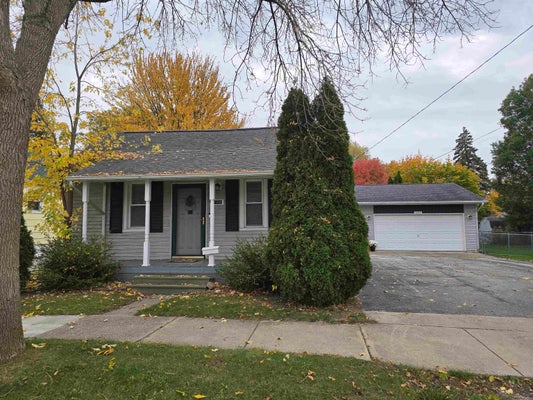 1208 26TH ST, BAY CITY, MI 48708 - Image c14c3a76fa03e2eb4fc48a5b6aaac7a2/614378947
