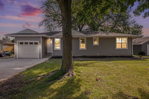 602 WEBB DR, BAY CITY, MI 48706 - Image dcc5676ce772c7fcd3db0ca49062362a/3823756389
