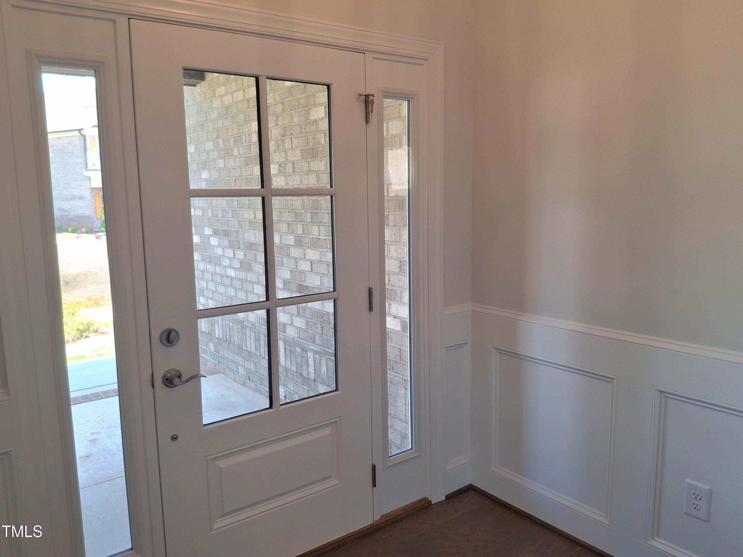 1055 Tulloch Court 202