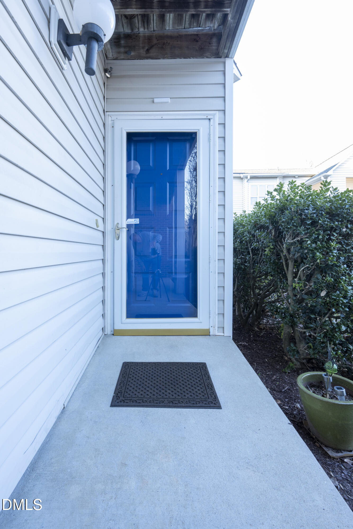 1901 Falls Landing Drive 104