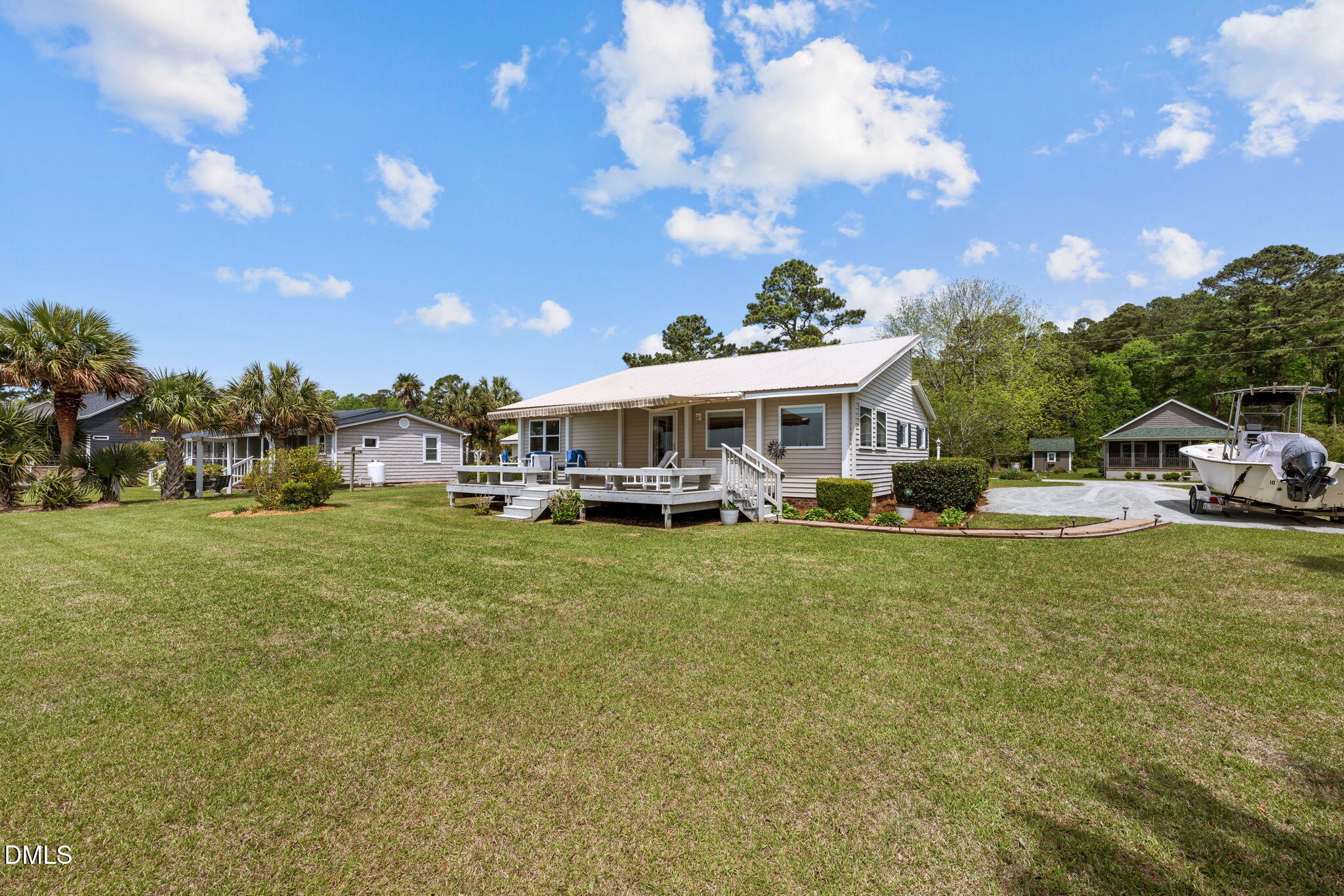 66 E North Shore Lane