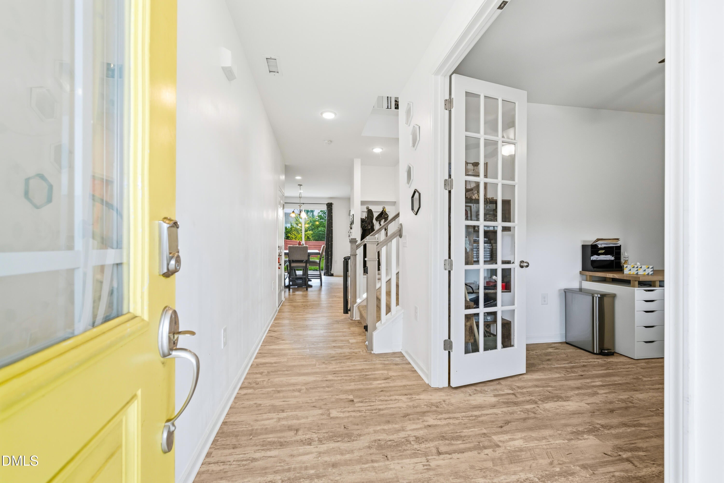 1804 Stagecoach Trail