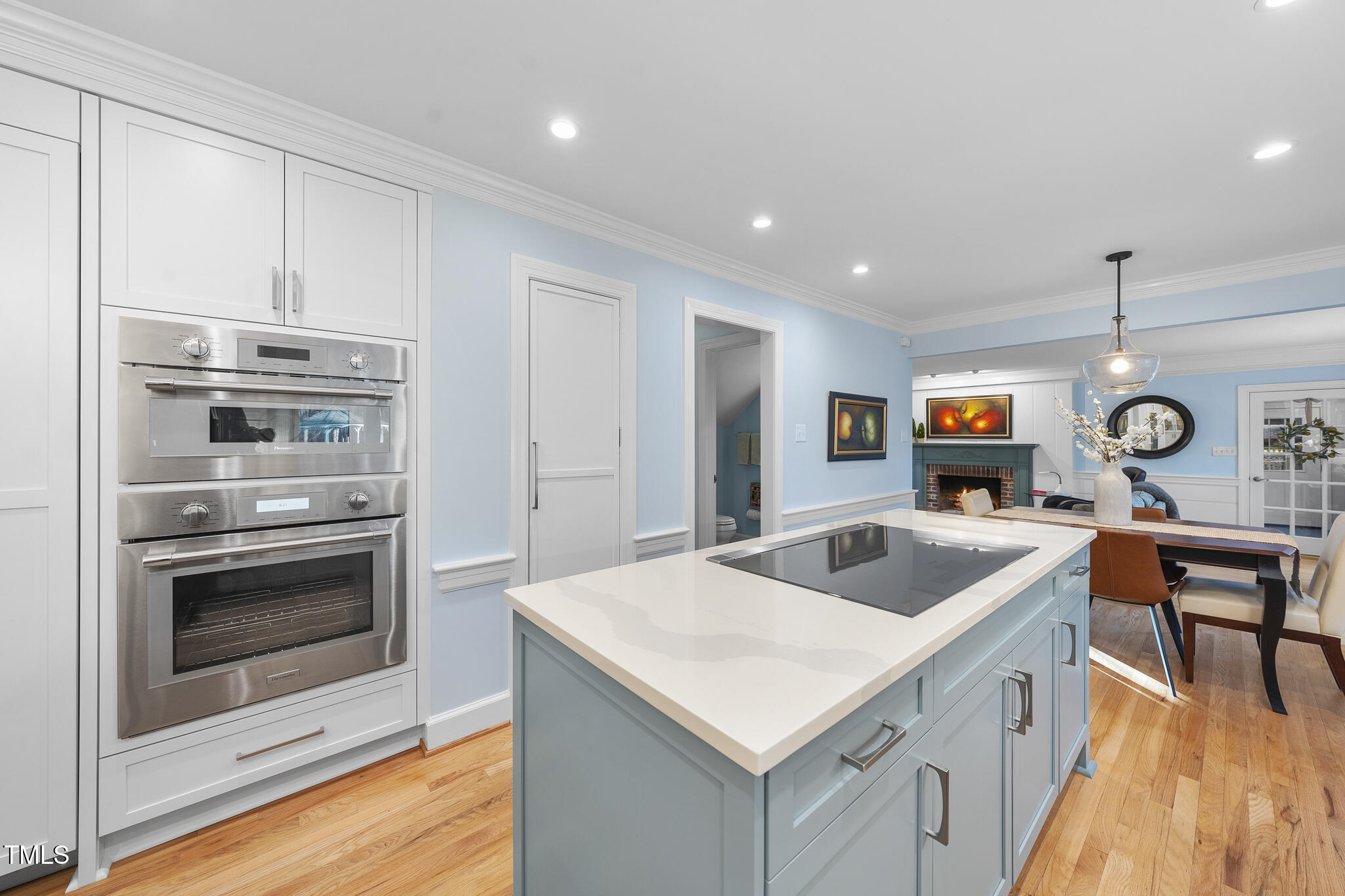 Raleigh, North Carolina 27615, United States, 4 Bedrooms Bedrooms, ,3 BathroomsBathrooms,Residential,Pending,1947