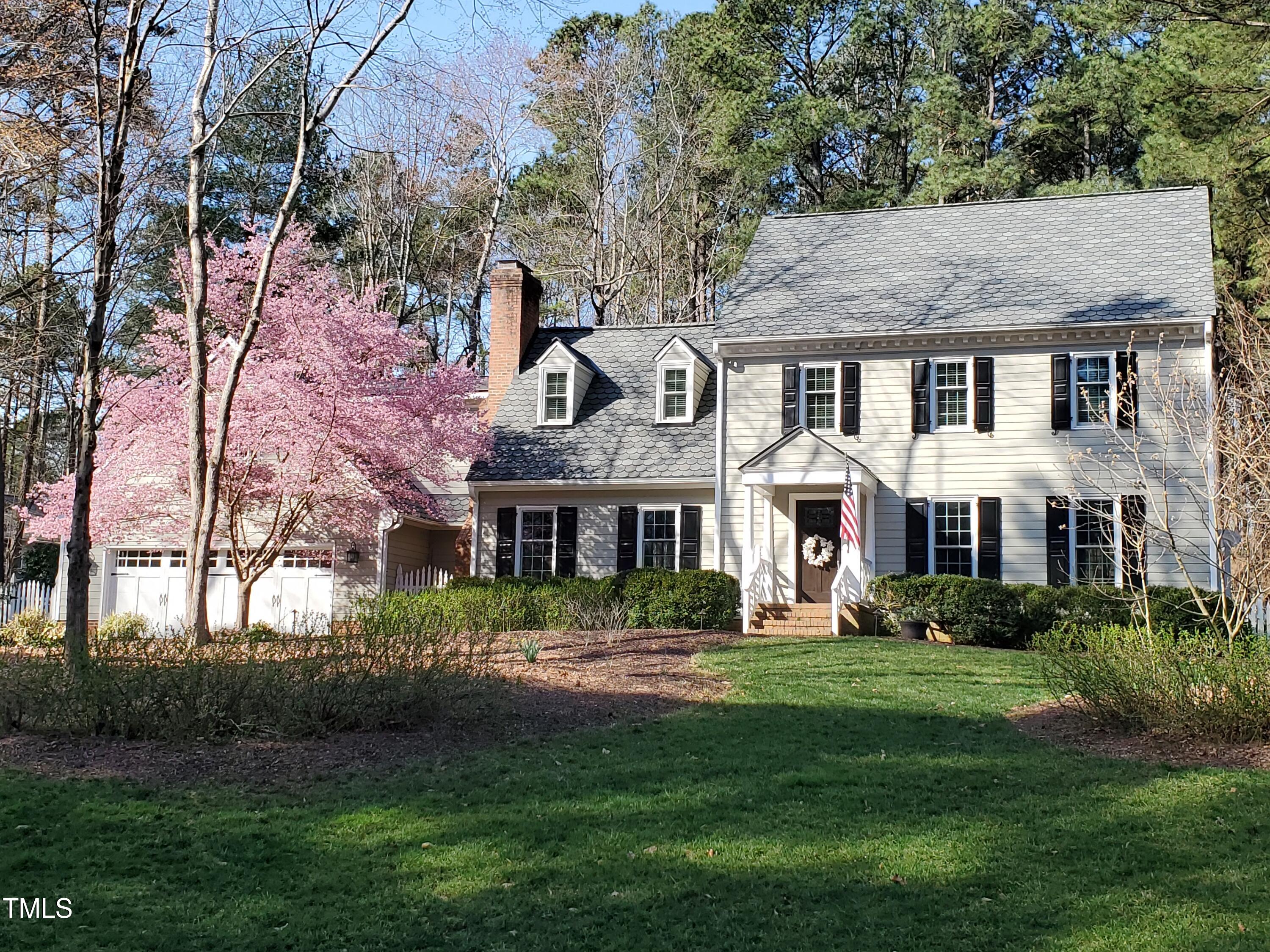 Raleigh, North Carolina 27615, United States, 4 Bedrooms Bedrooms, ,3 BathroomsBathrooms,Residential,Pending,1947