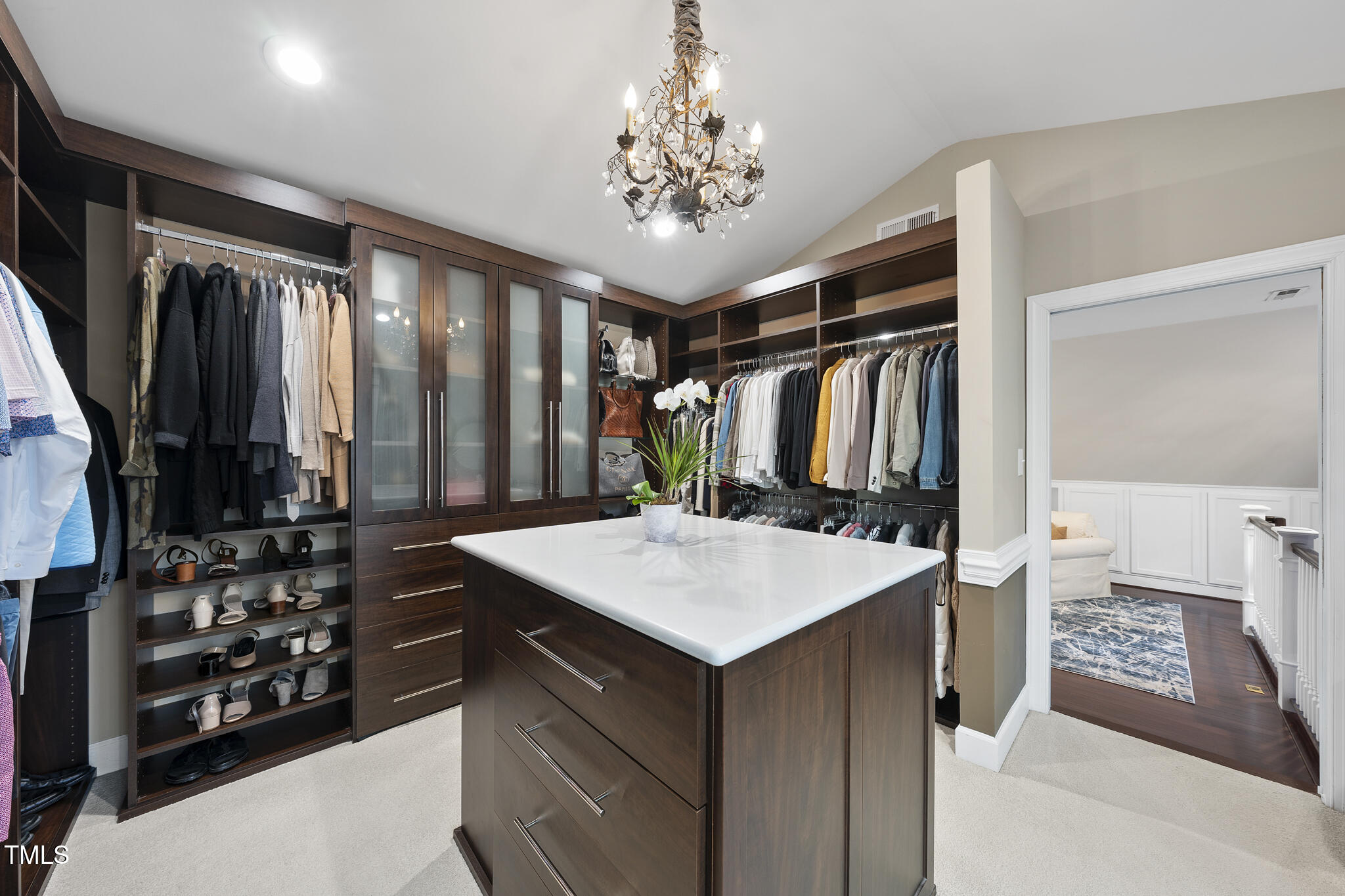 Raleigh, North Carolina 27615, United States, 4 Bedrooms Bedrooms, ,3 BathroomsBathrooms,Residential,Pending,1947