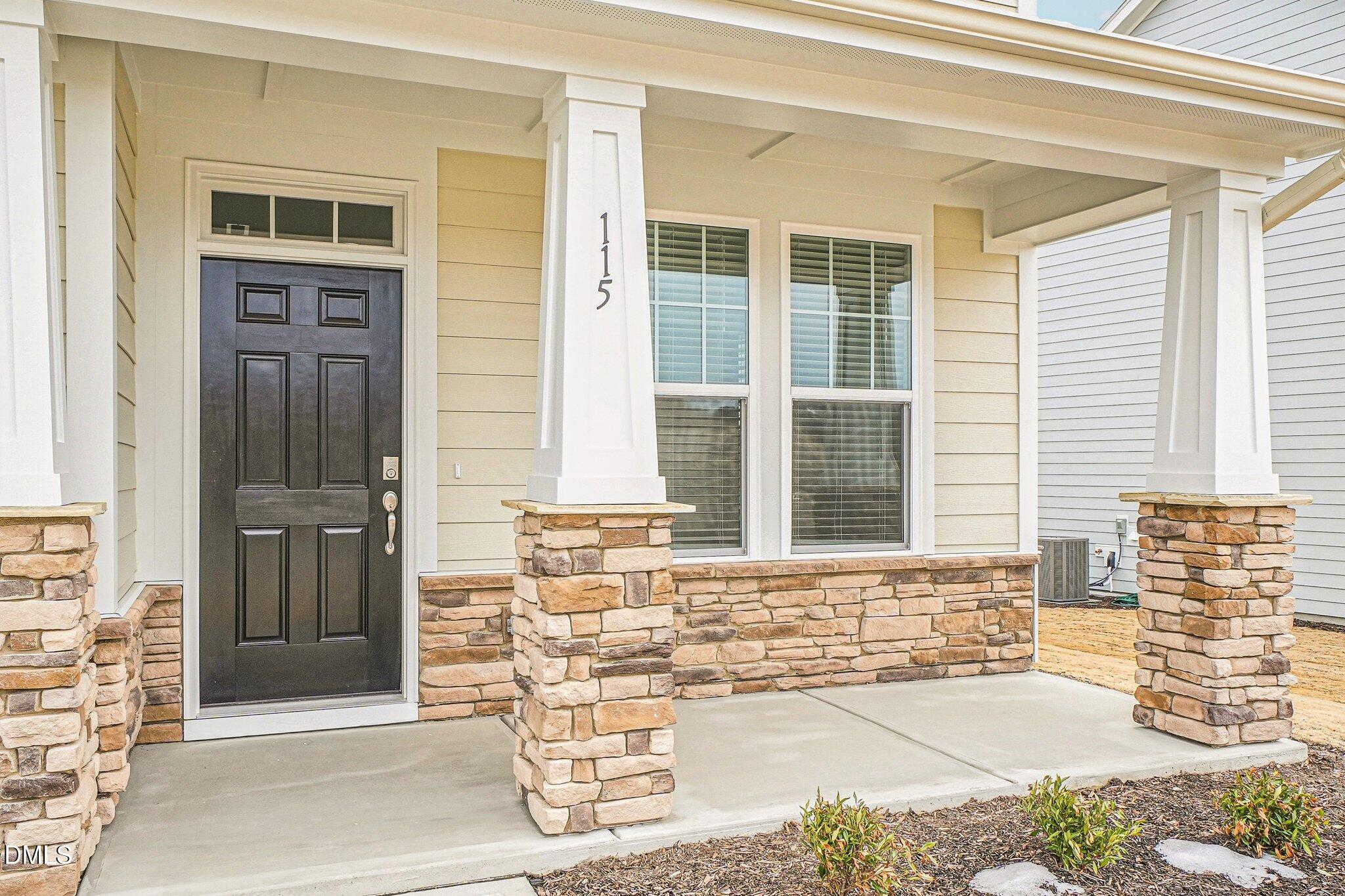 1028 Bolton Pointe Drive