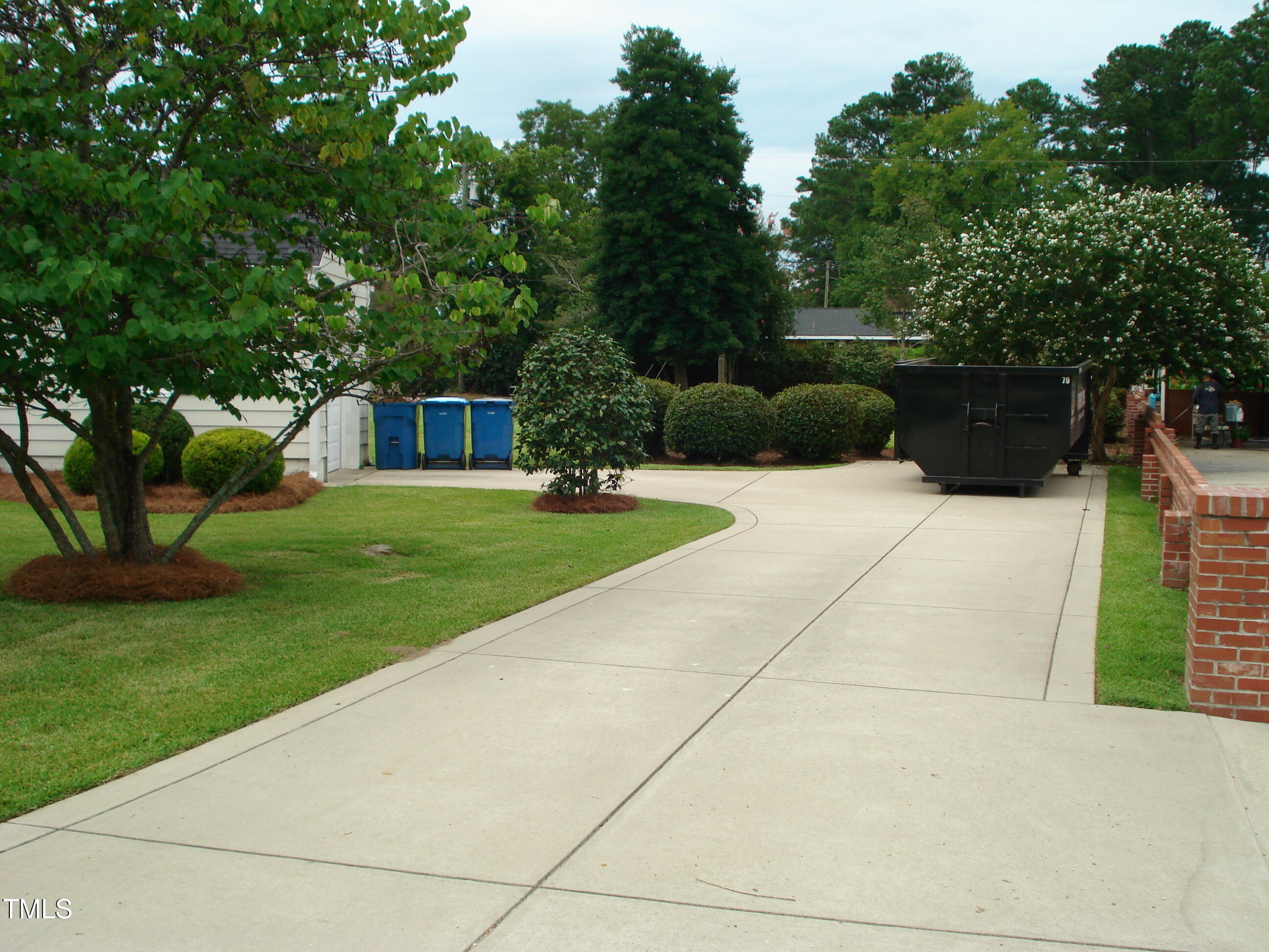 126 Fairfield Circle