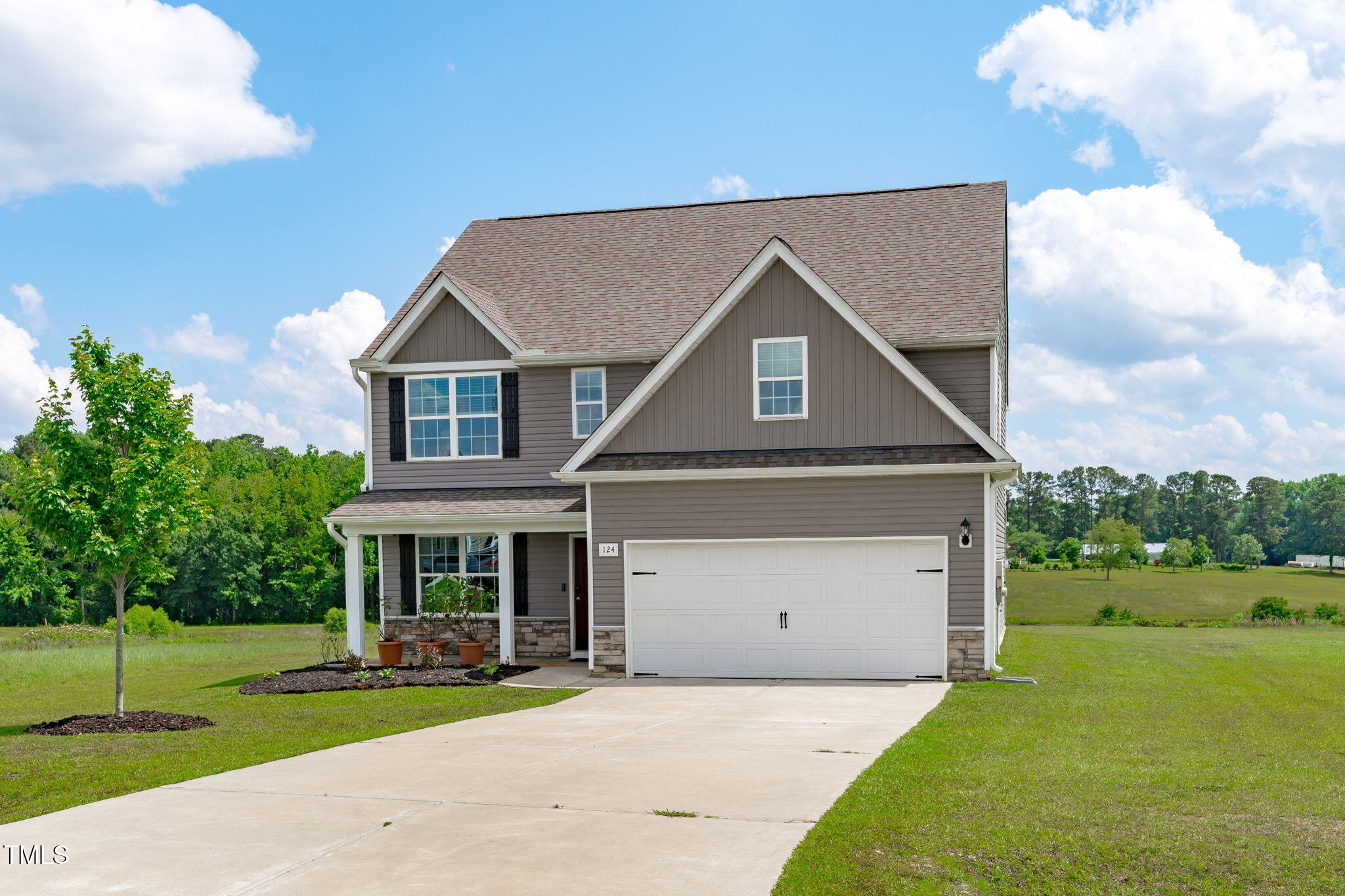 124 Lahinch Drive