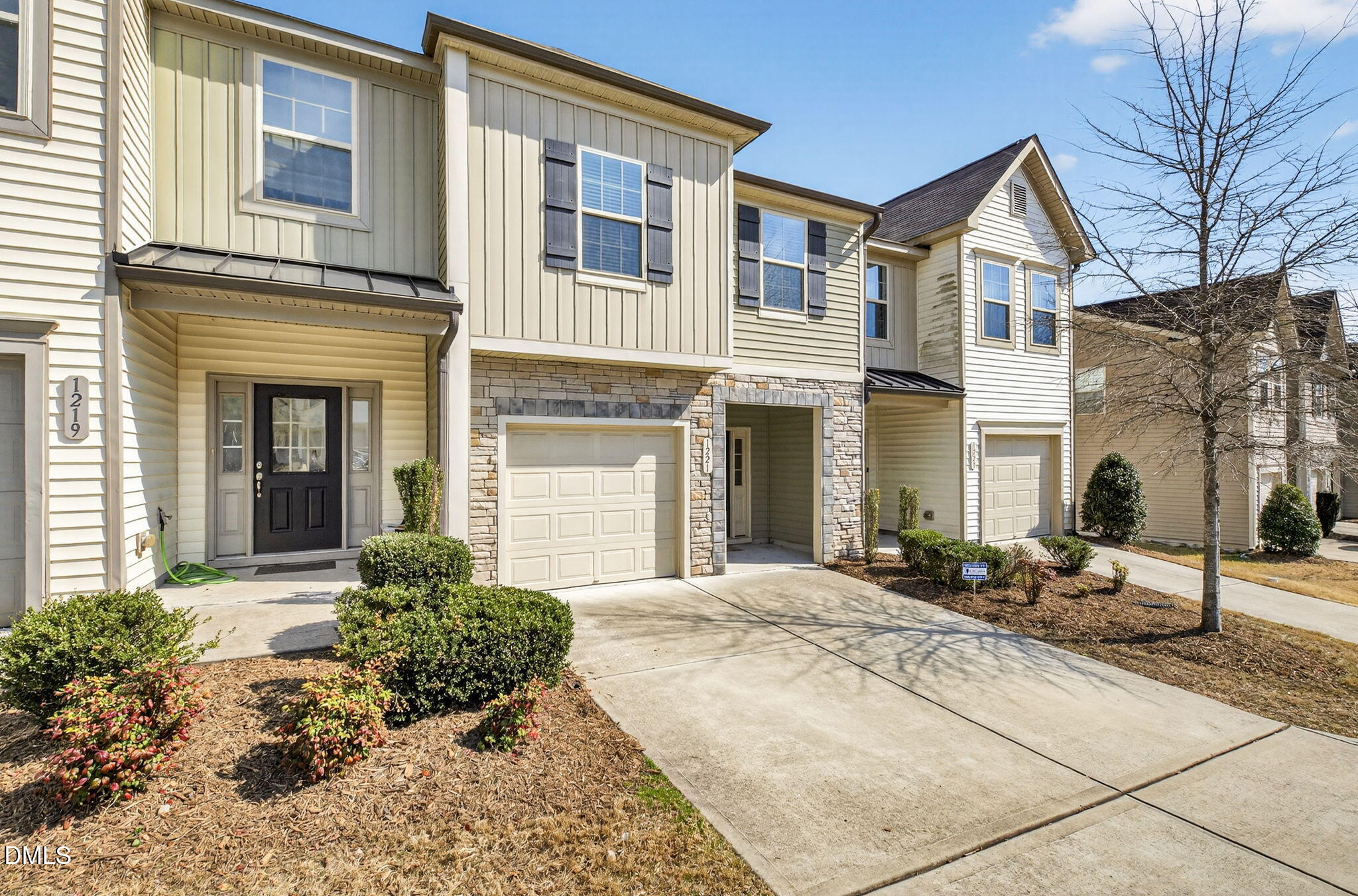 1221 Garden Stone Drive