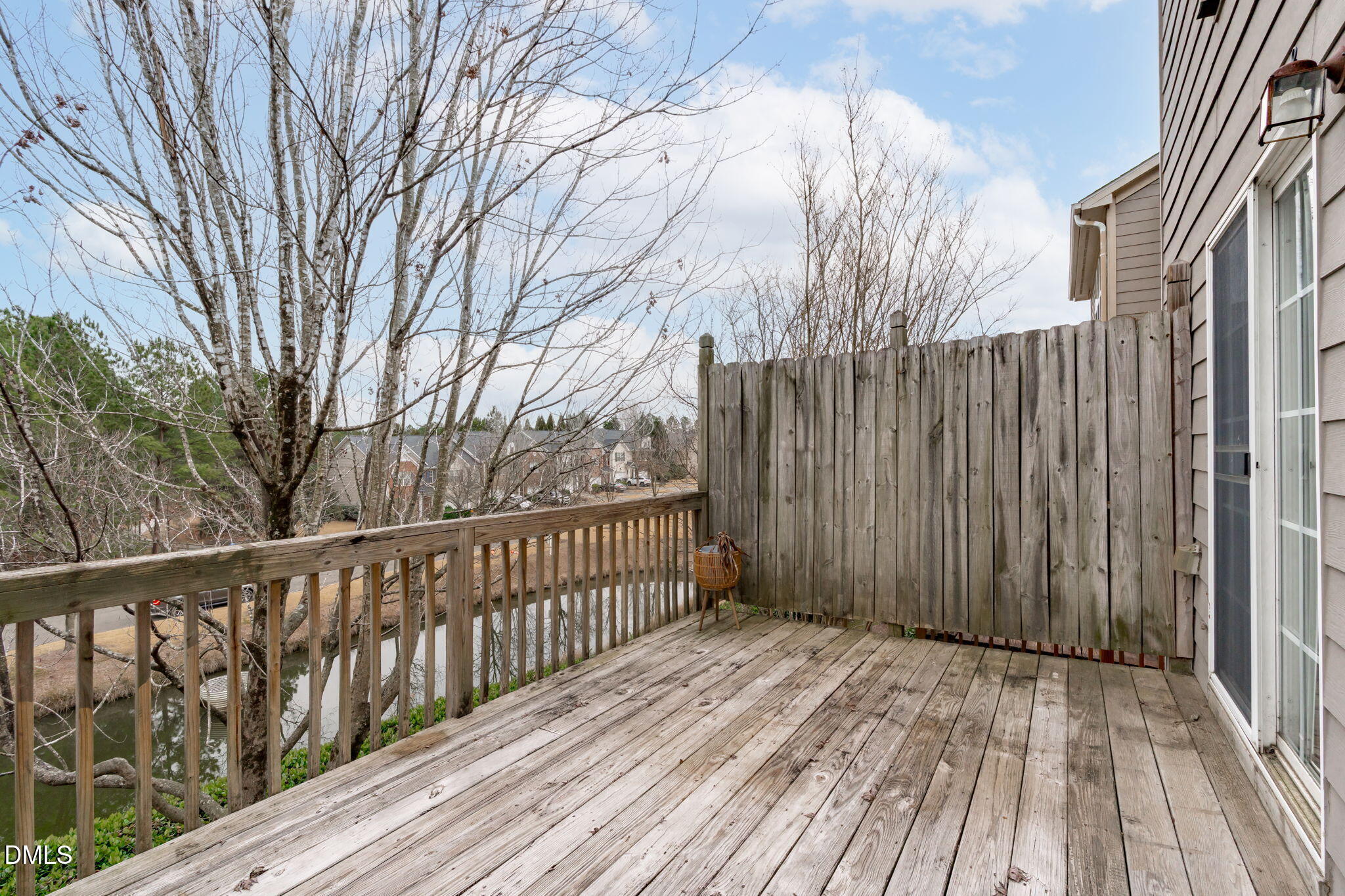 102 Gallent Hedge Trail