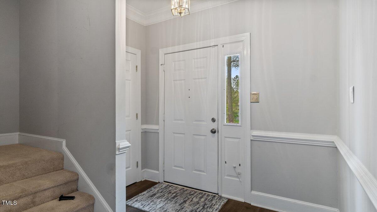 2040 Fernwood Drive 3
