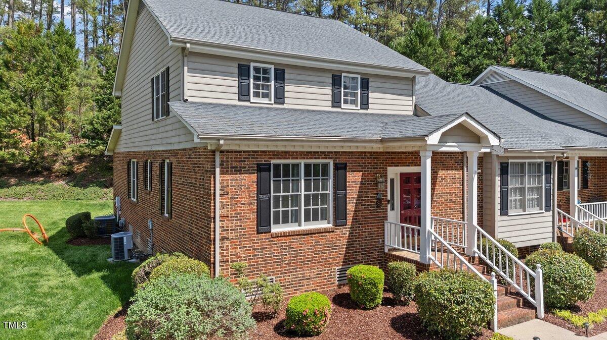 2040 Fernwood Drive 3