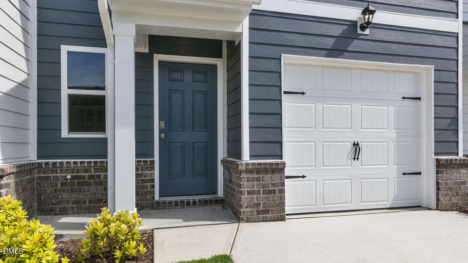 561 Stream Walk Crossing