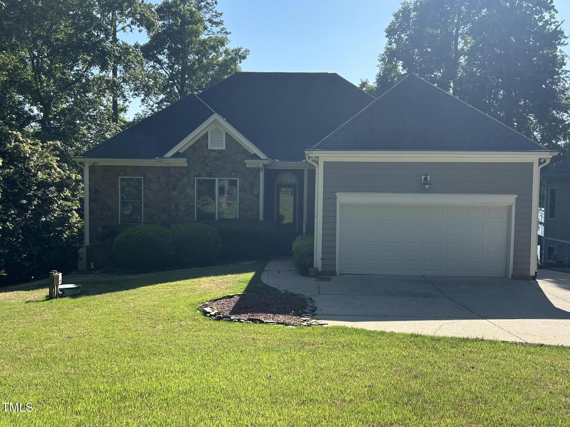 929 Sagamore Drive