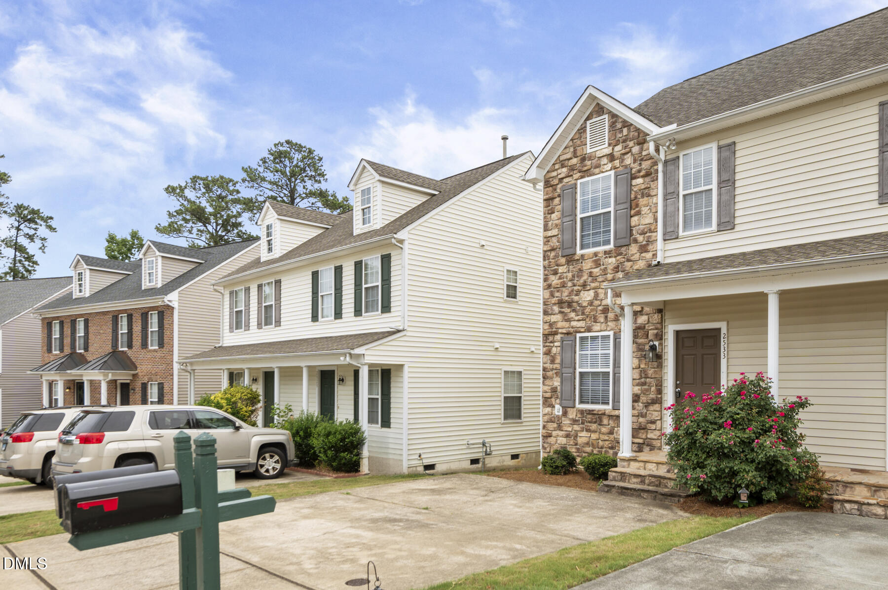 2533 Bay Harbor Drive