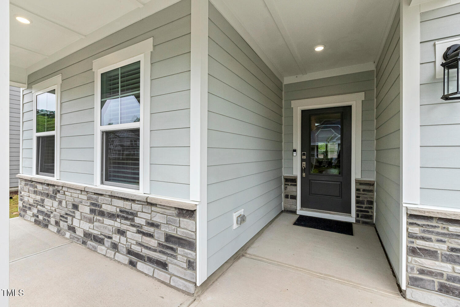 1116 Ciandra Barn Way
