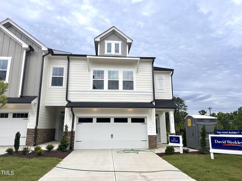 Townhouse in Durham NC 2113 Royal Amber Court.jpg