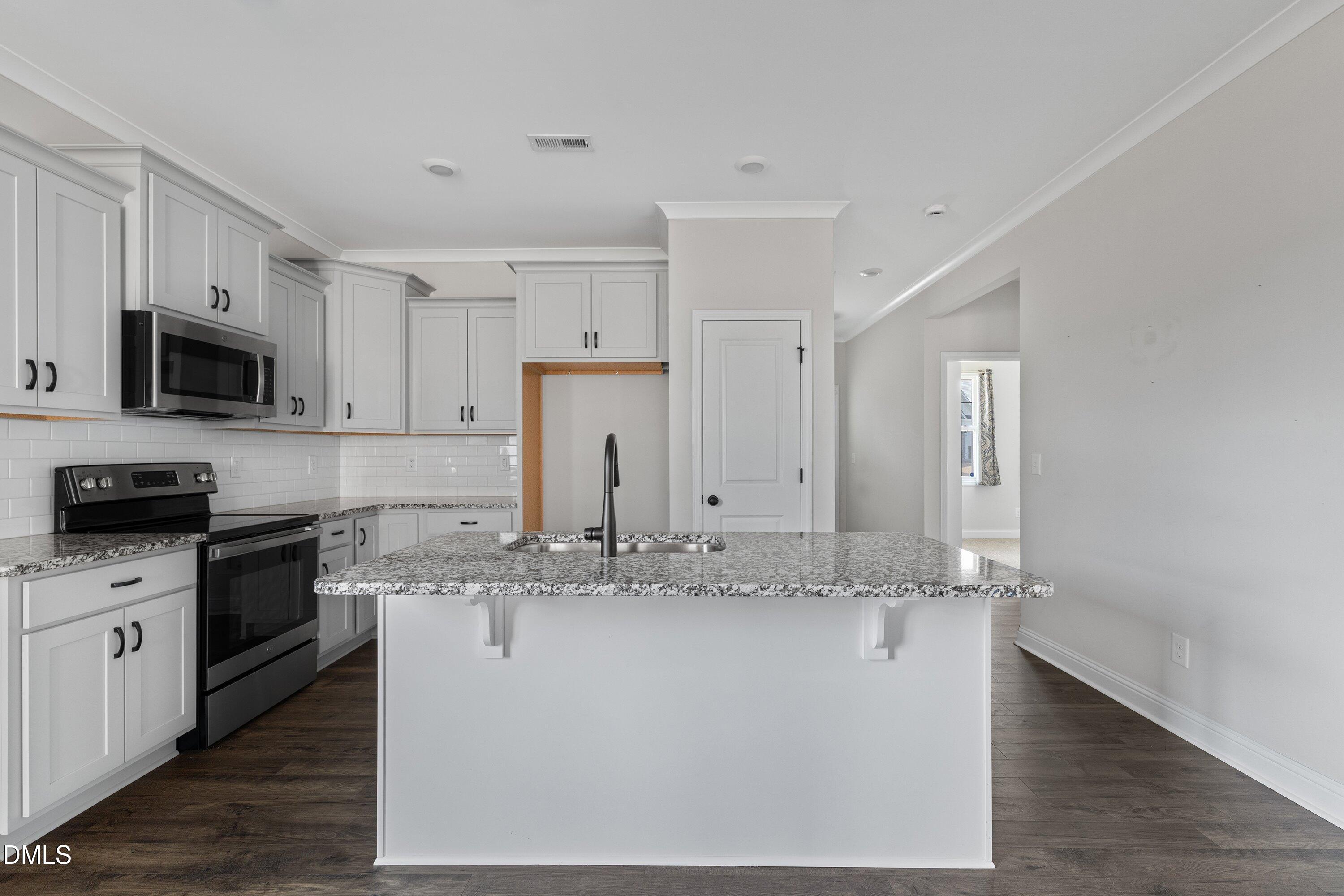 337 Maidenhair Place