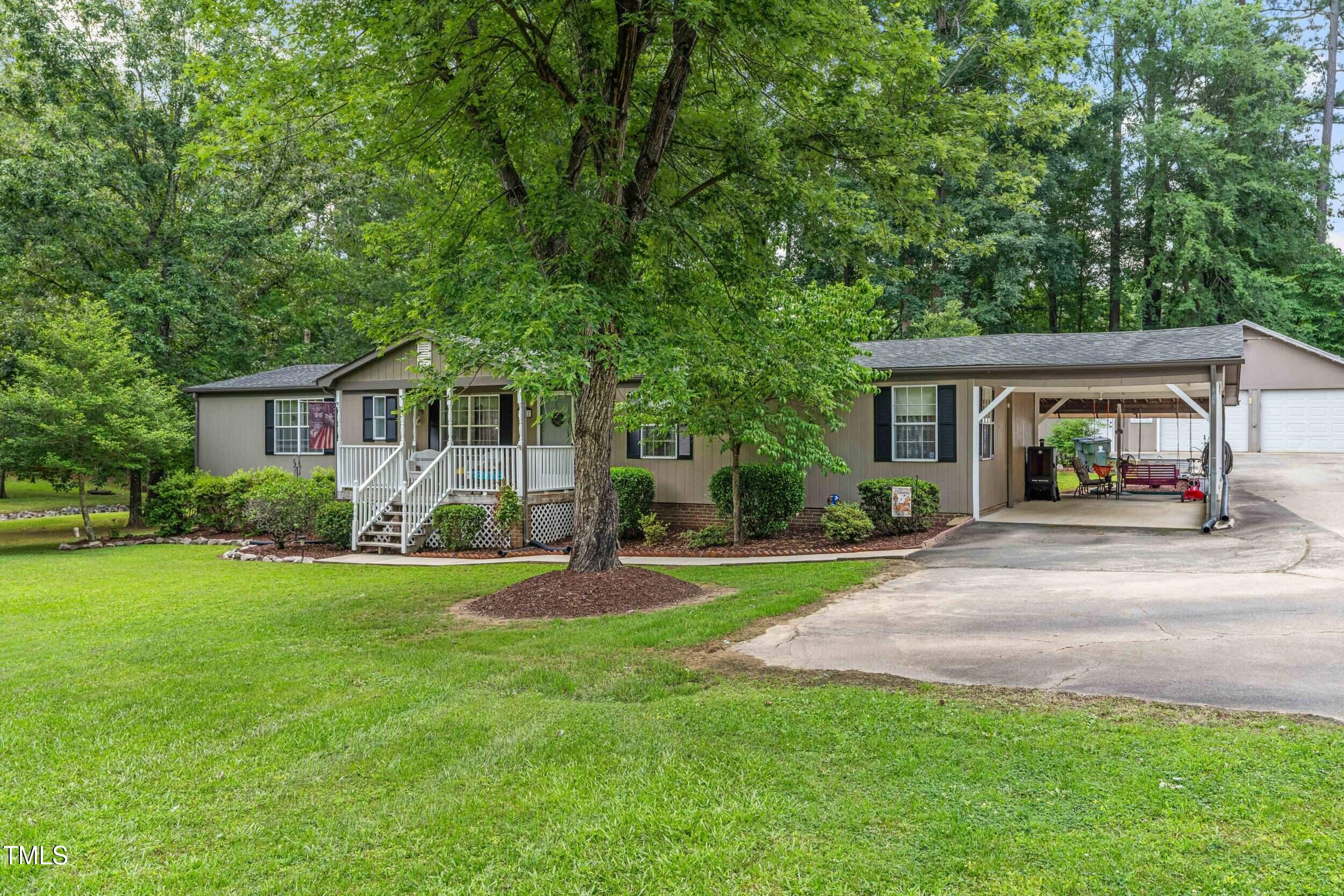 162 Green Drive