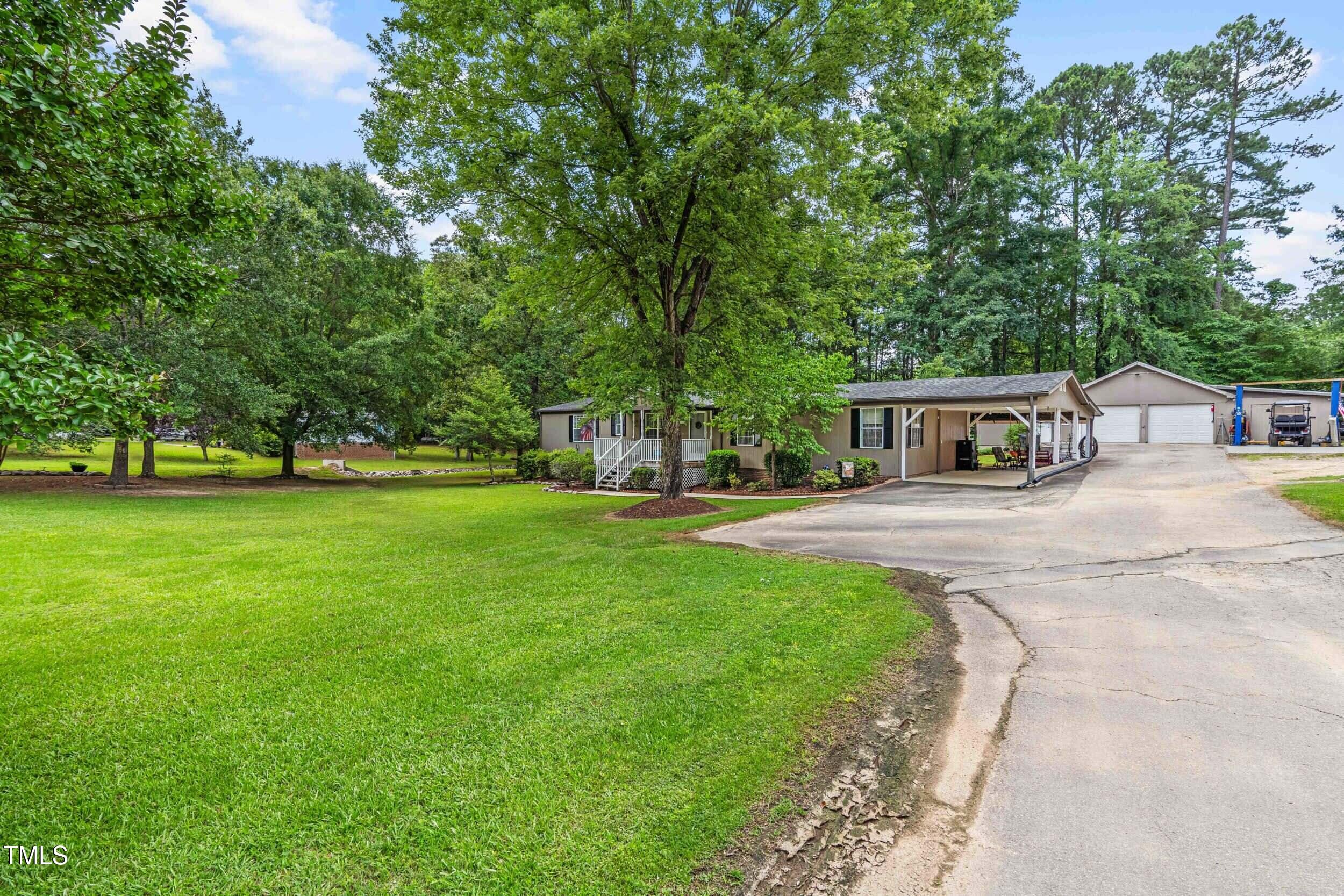 162 Green Drive