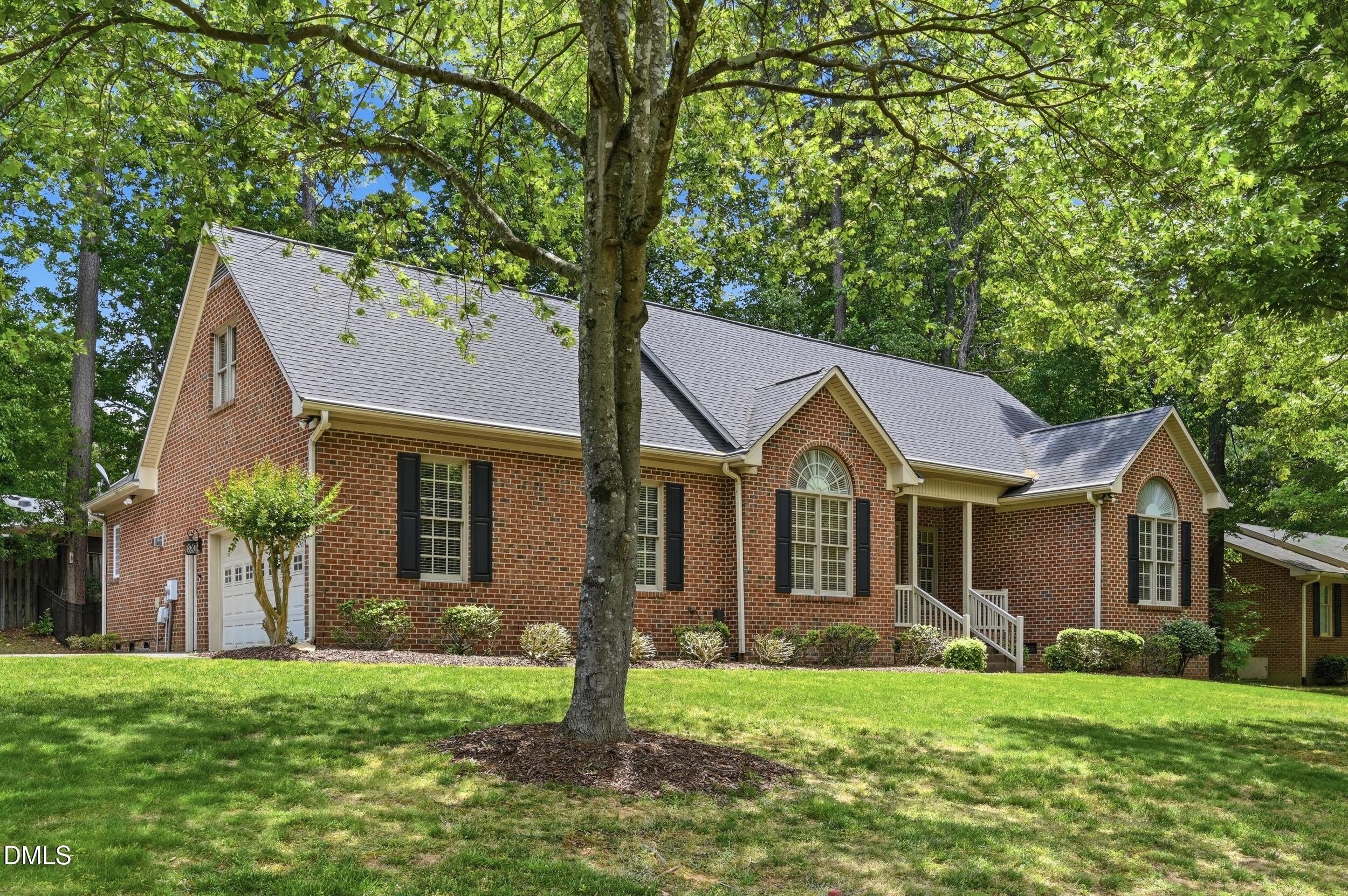 1 Dalton Court