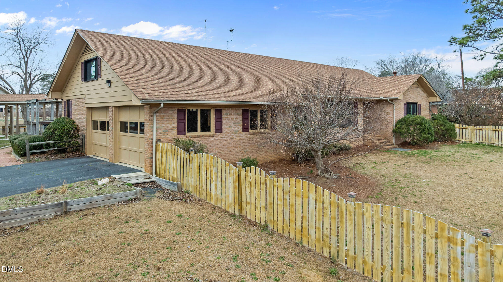 303 N Lincoln Street